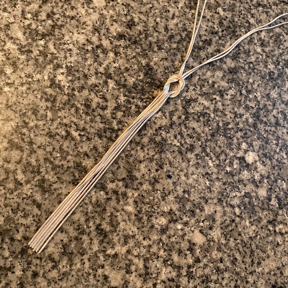 Long knotted necklace